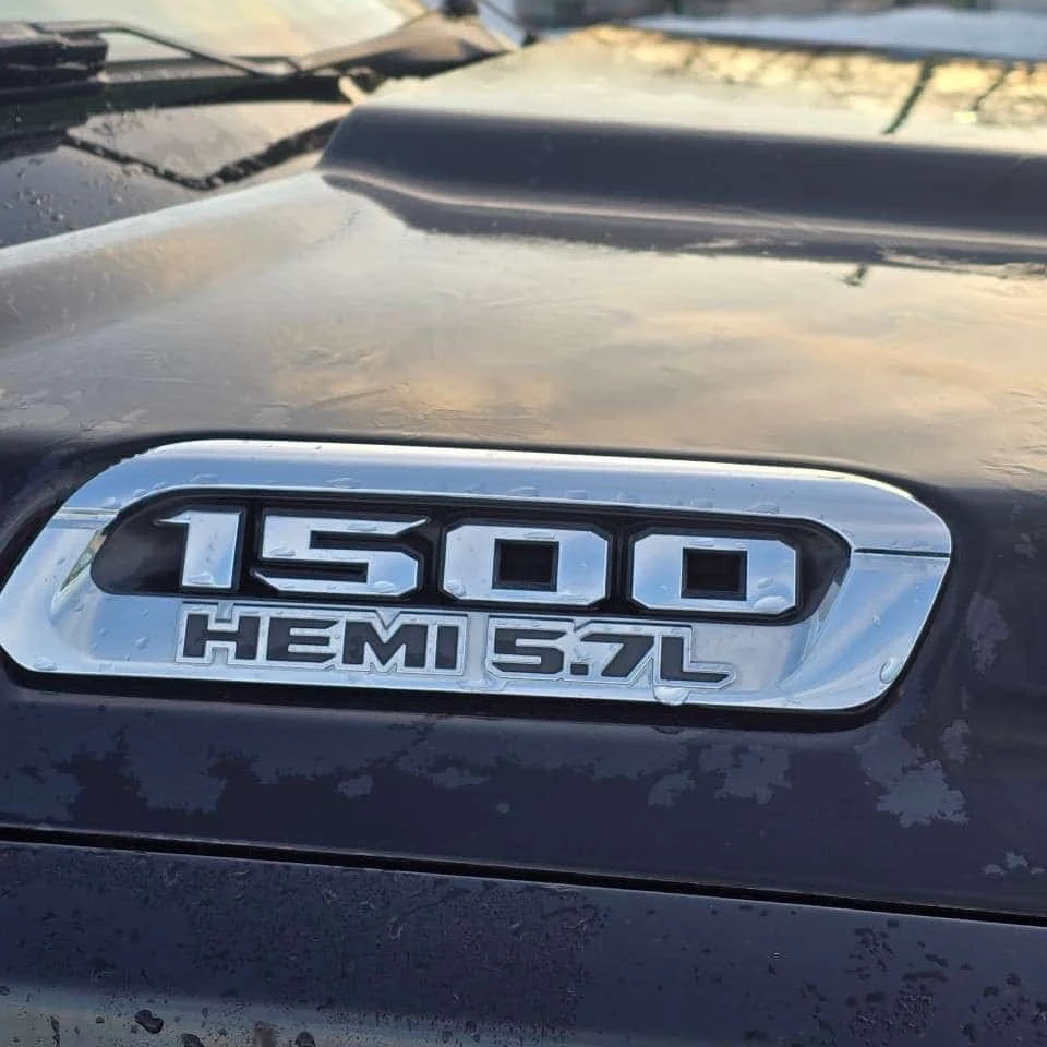 Dodge RAM 1500 * Limited 4x4 Crew Cab 6'4 Box * CARFAX *  | Mobile.bg � ����������� 6
