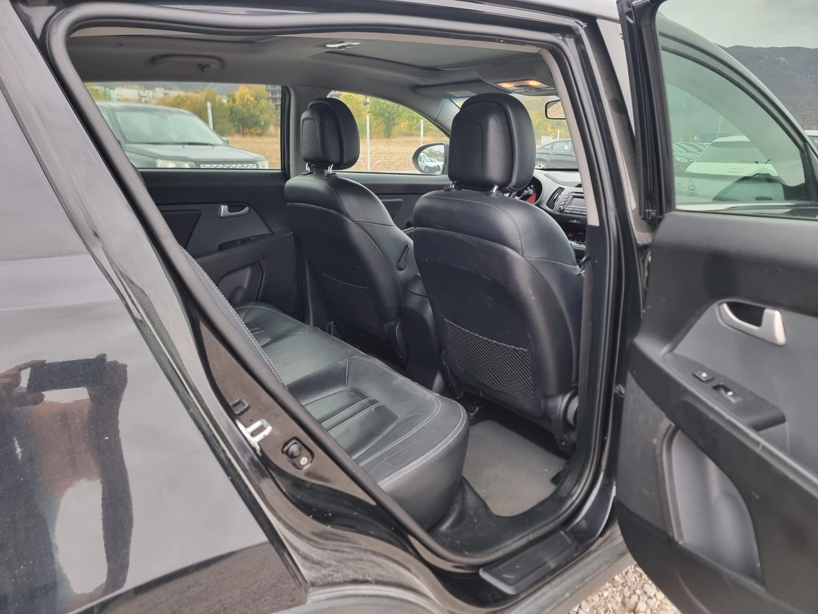 Kia Sportage 2.0CRDI, снимка 14 - Автомобили и джипове - 56471609