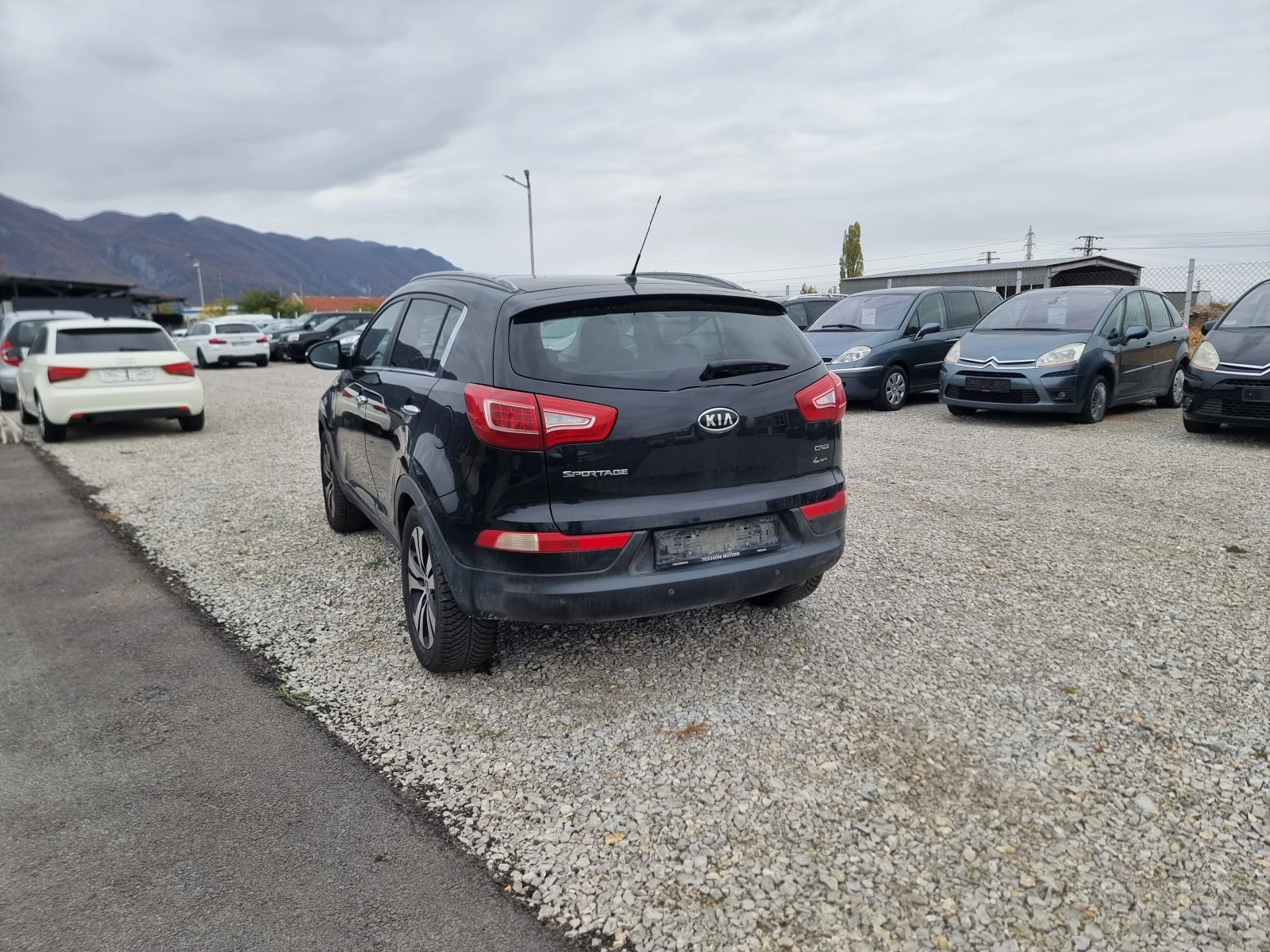Kia Sportage 2.0CRDI, снимка 5 - Автомобили и джипове - 56471609