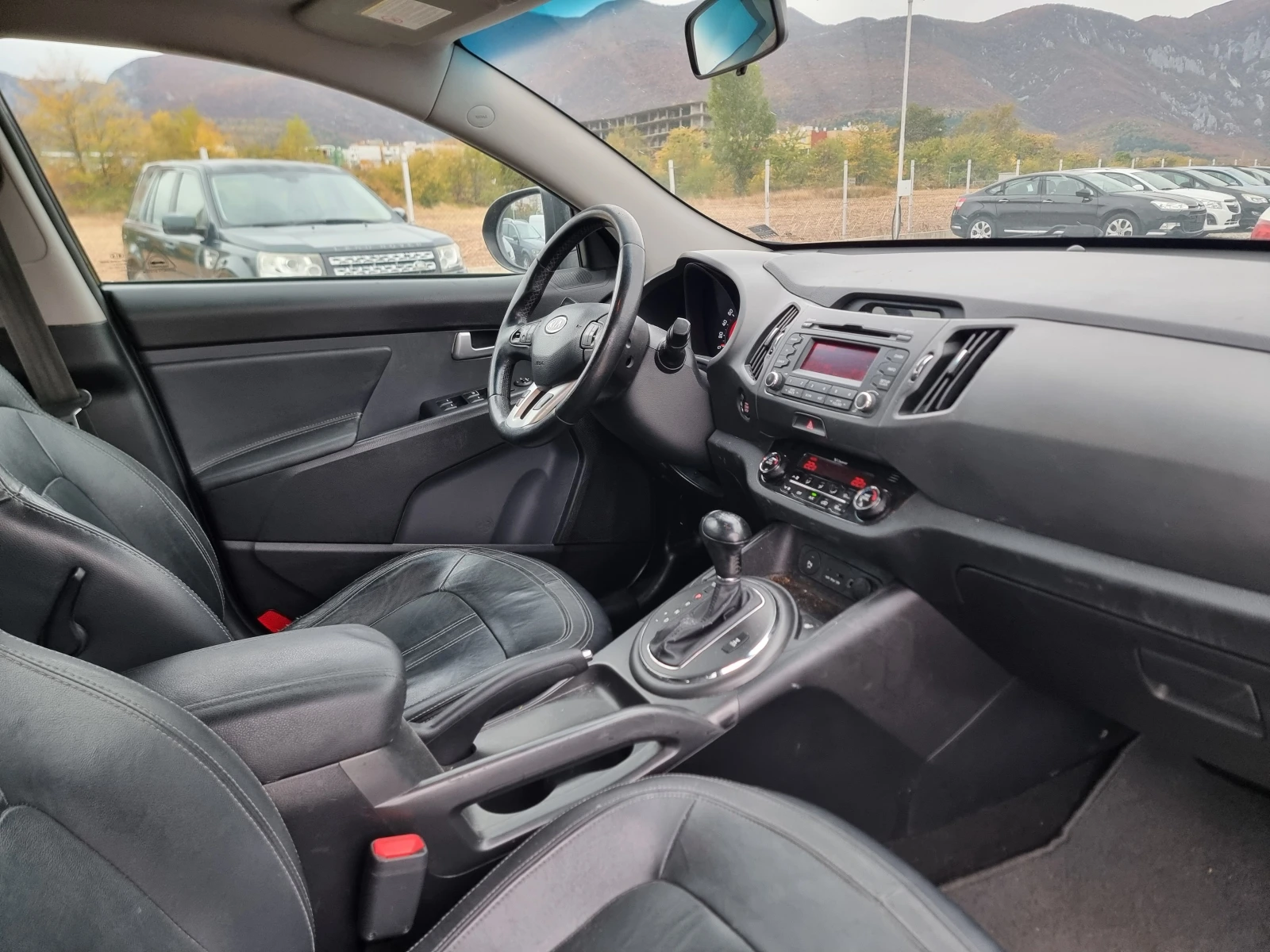 Kia Sportage 2.0CRDI, снимка 16 - Автомобили и джипове - 56471609