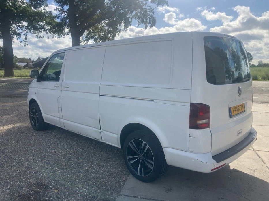 VW Transporter L2H1 AC LM - изображение 8