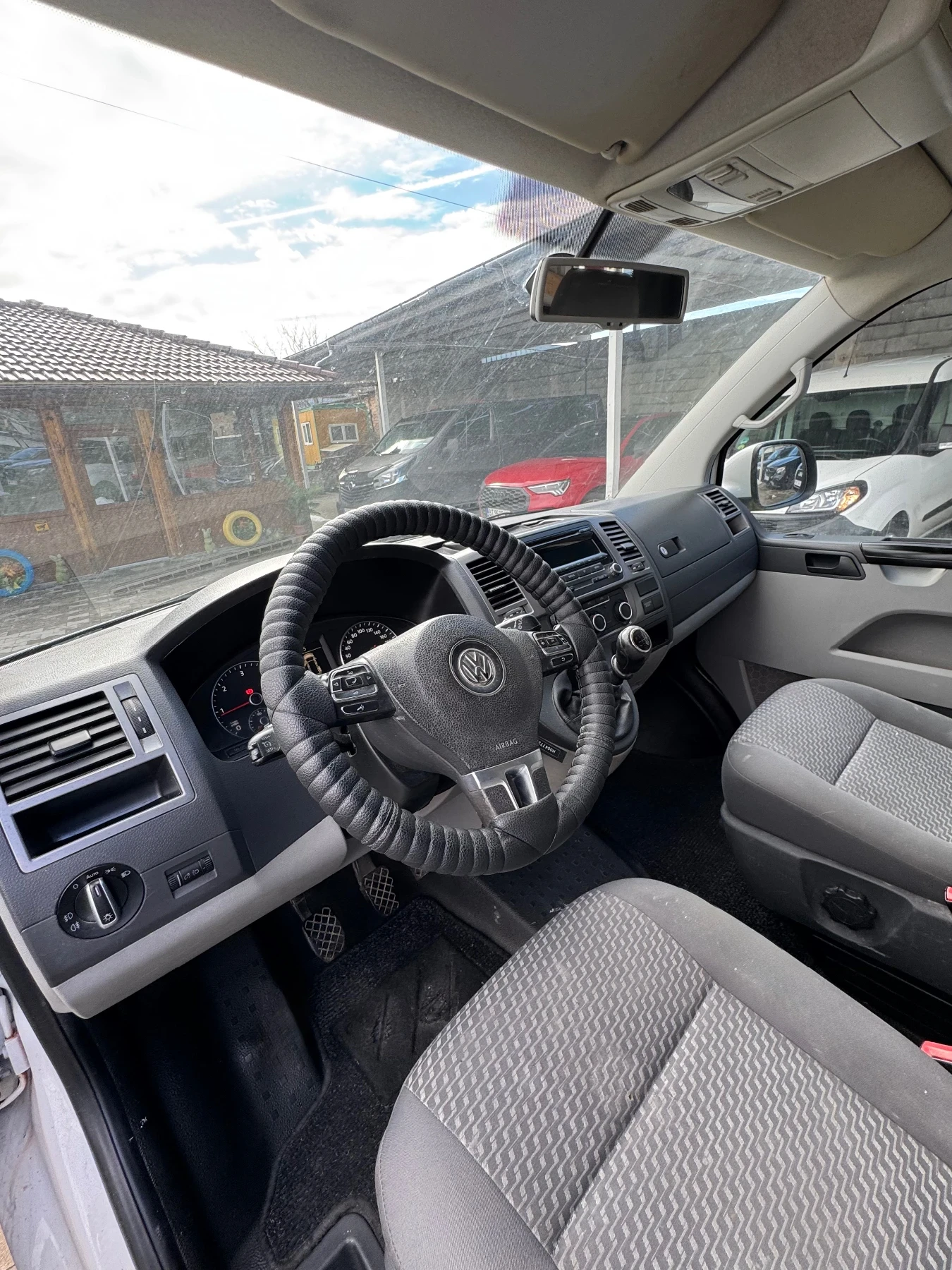 VW Transporter L2H1 AC LM, снимка 9 - Бусове и автобуси - 47800622