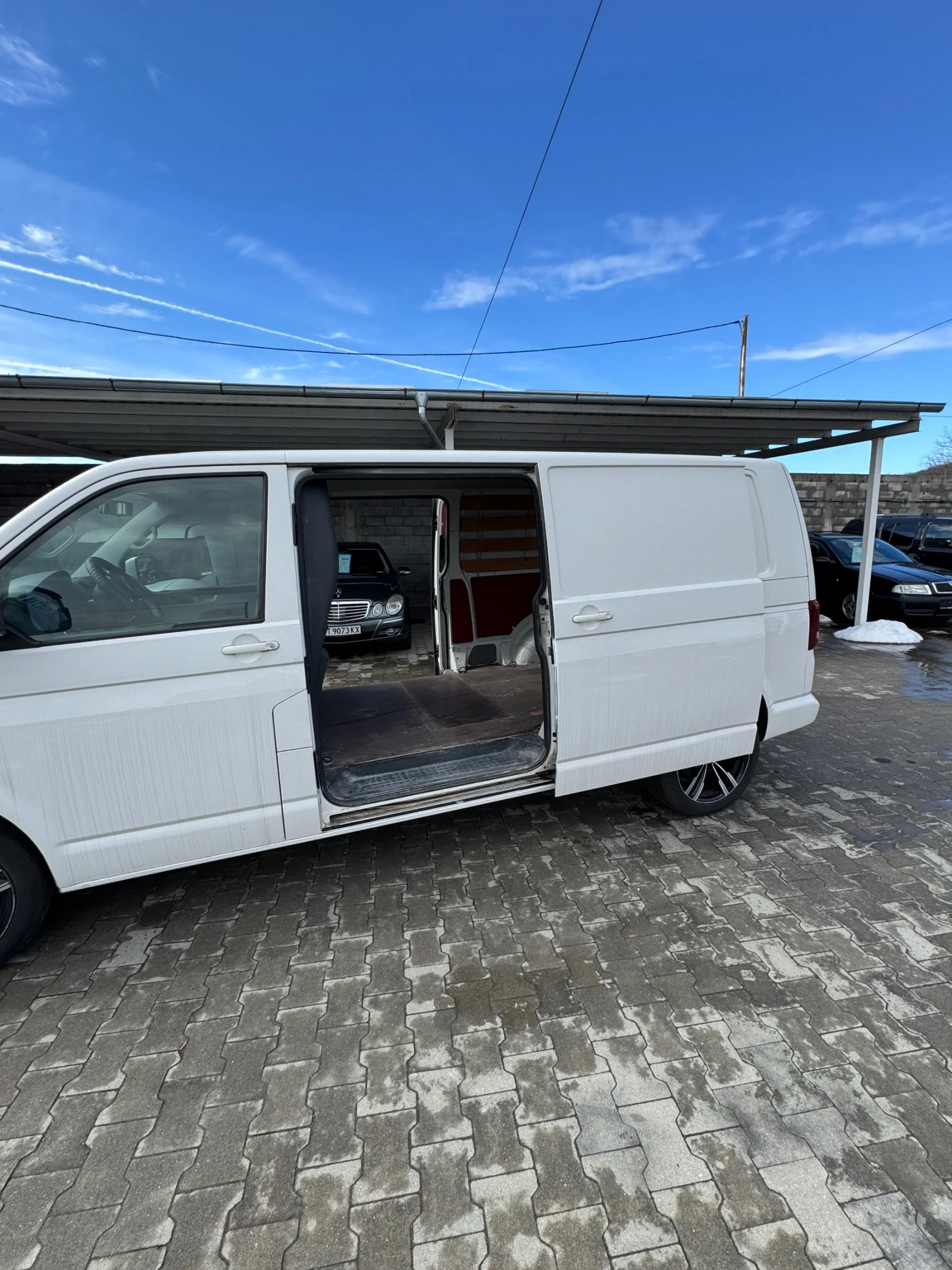 VW Transporter L2H1 AC LM, снимка 11 - Бусове и автобуси - 47800622