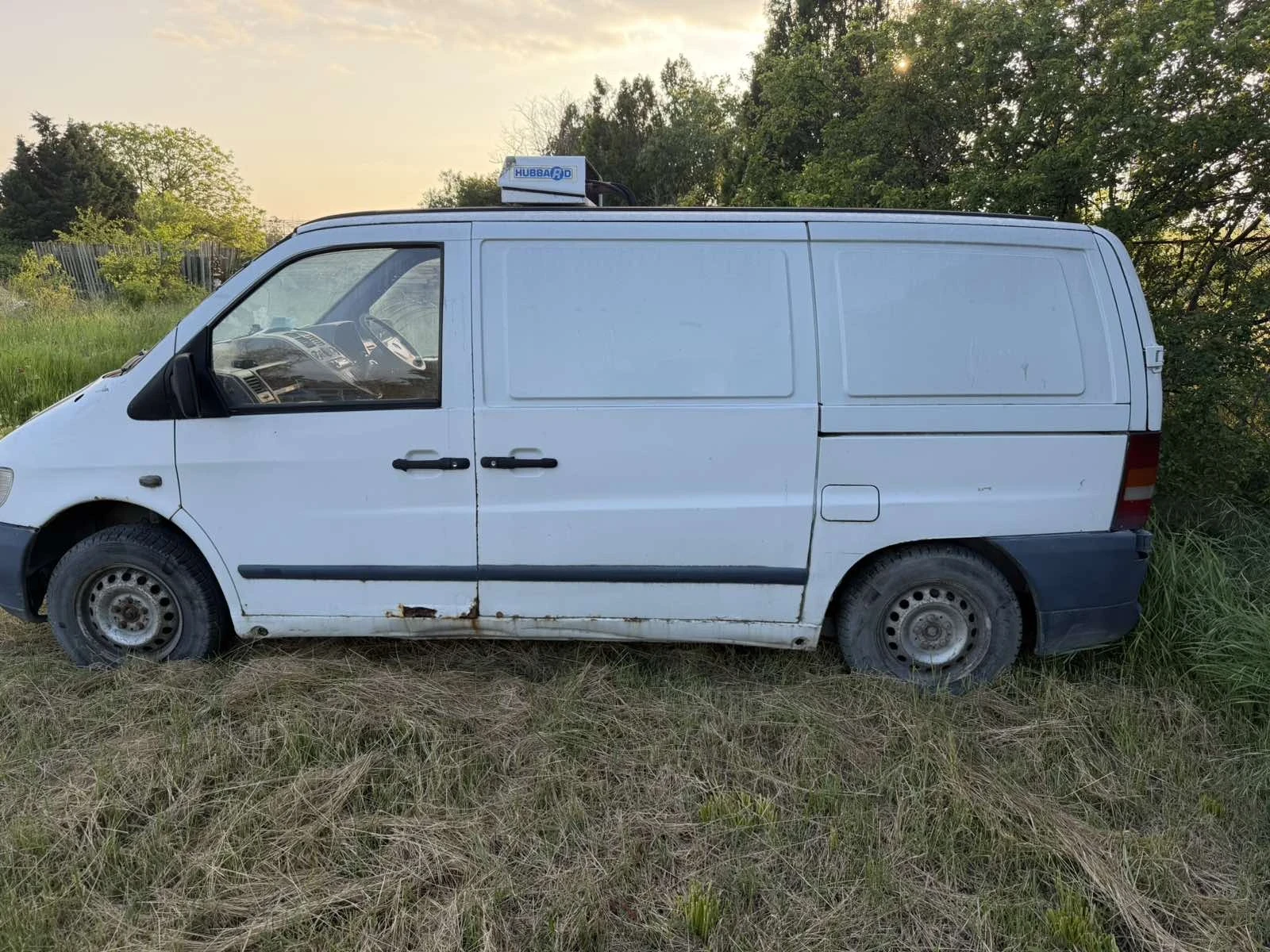 Mercedes-Benz V 220 2.2, снимка 4 - Бусове и автобуси - 54715477