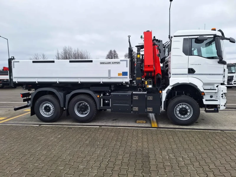 Man Tgs 28.520 6x4-4 + Meiller, снимка 3 - Камиони - 52836315