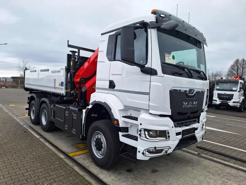 Man Tgs 28.520 6x4-4 + Meiller, снимка 4 - Камиони - 52836315