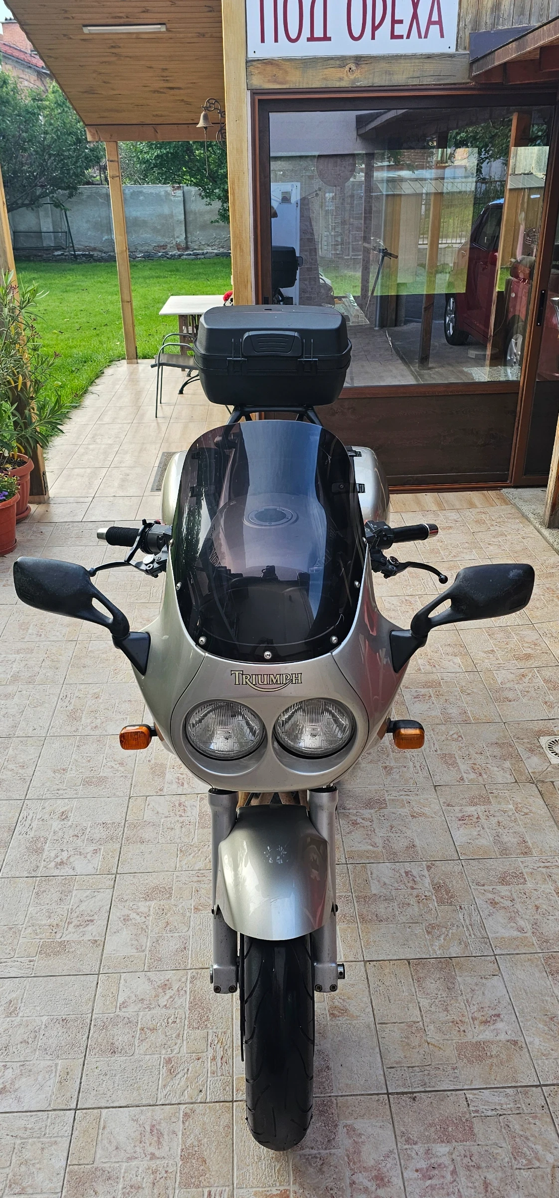 Triumph Sprint ST 900 - изображение 9