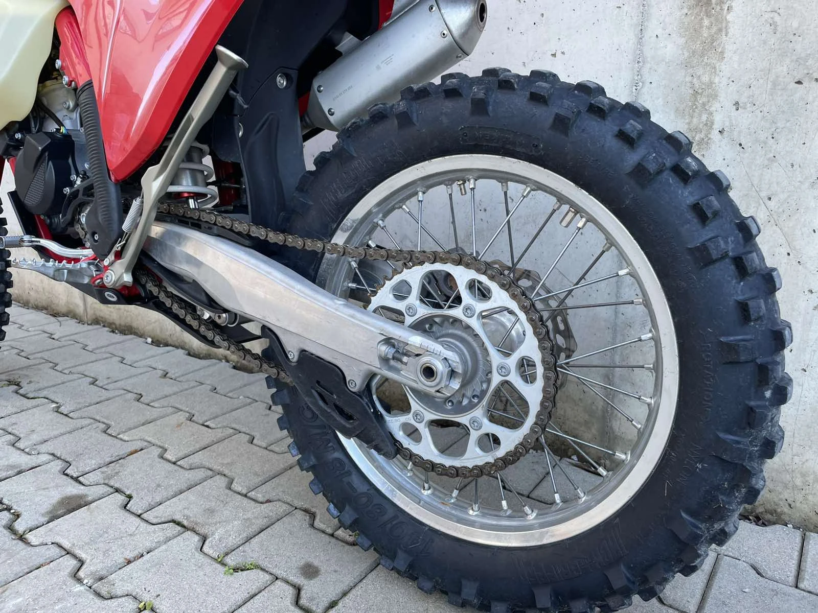 GASGAS EC 125 2025 | Mobile.bg   12