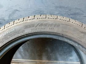 Гуми Зимни 235/45R19, снимка 6