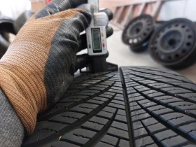 Гуми Зимни 215/55R17, снимка 4