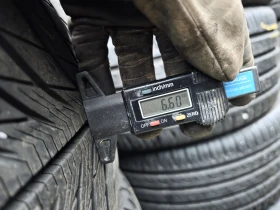 Гуми Зимни 225/60R18, снимка 4