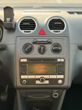 VW Caddy Life (Family), снимка 17