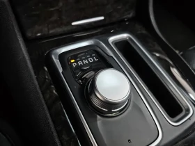 Chrysler 300c 3.6 - САМО 30% АВАНС, снимка 9