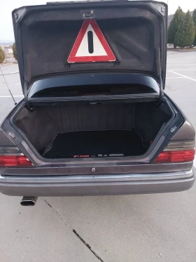 Mercedes-Benz E 250, снимка 13