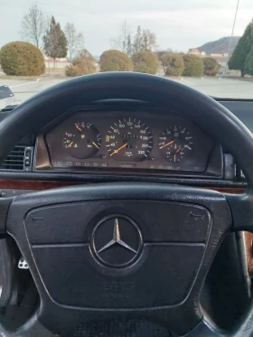 Mercedes-Benz E 250, снимка 12