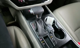 Kia Carnival 11-Seater Deluxe | Mobile.bg    9