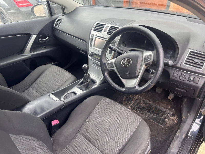 Toyota Avensis T27 2.0 D-4D 124к.с НА ЧАСТИ, снимка 8 - Автомобили и джипове - 41356554