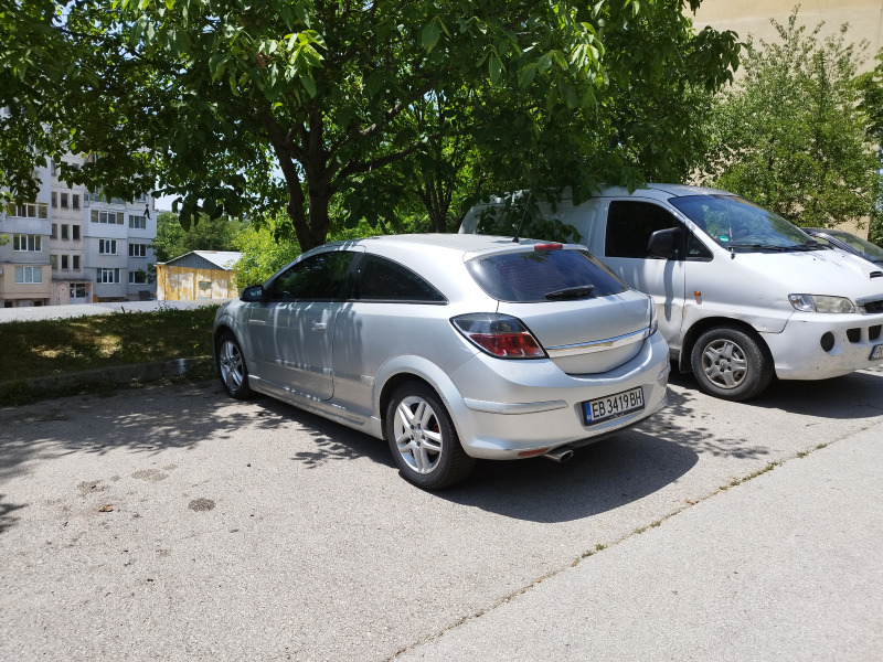 Opel Astra, снимка 3 - Автомобили и джипове - 46430793