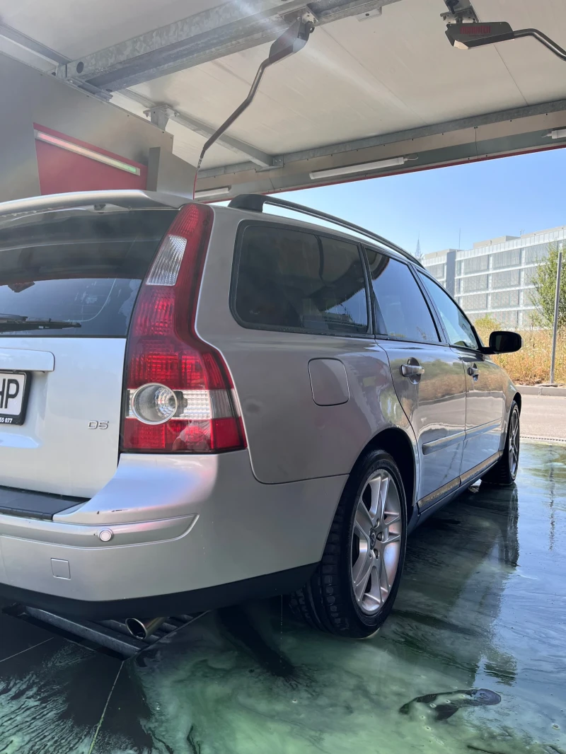 Volvo V50 D5 2, 4, снимка 5 - Автомобили и джипове - 46879745