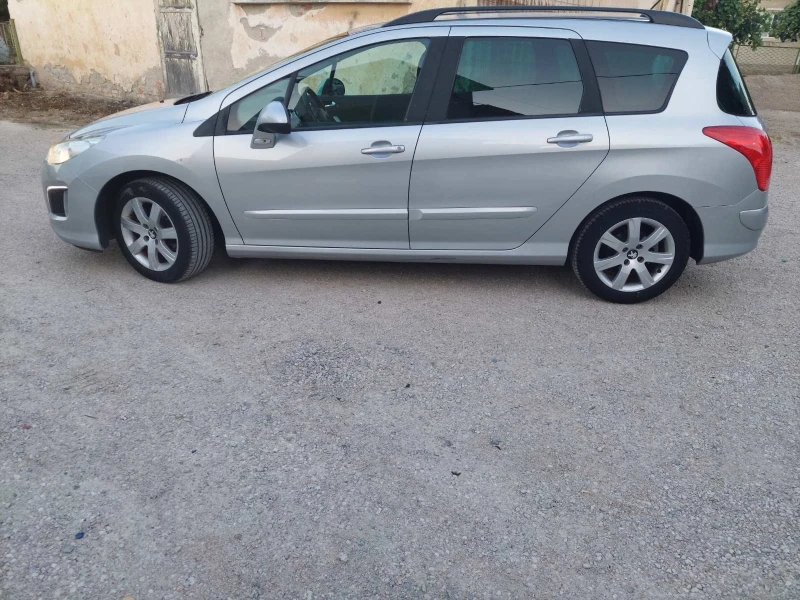 Peugeot 308 1.6 E-HDI 112kn, снимка 8 - Автомобили и джипове - 47296370