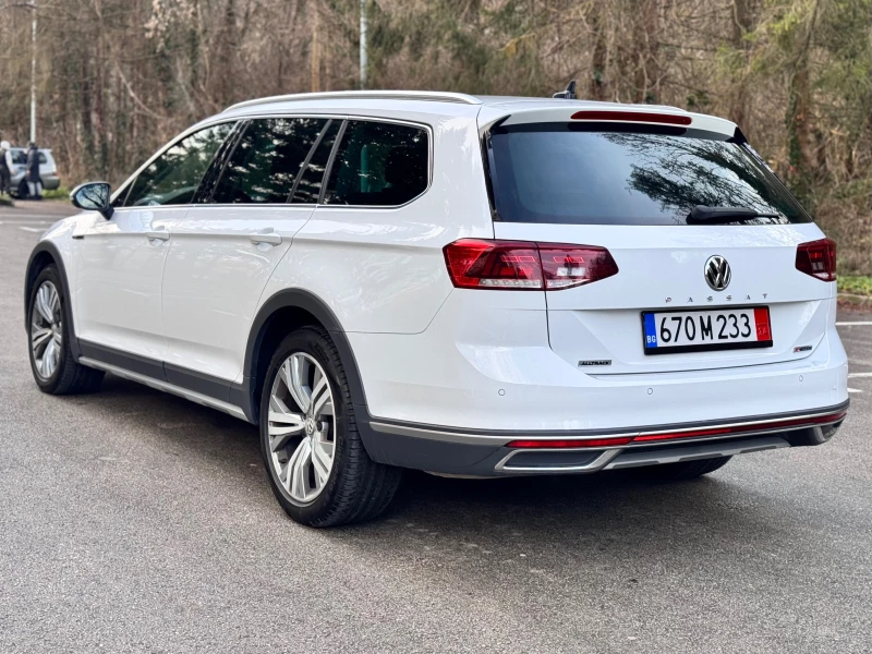 VW Alltrack 2.0TDI* DIGITAL* 4x4* FACE* DIST* FULL* CAM* FULL*, снимка 5 - Автомобили и джипове - 48444313