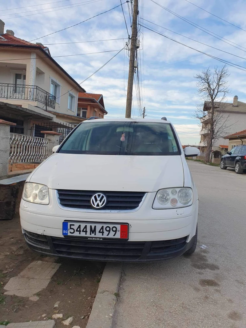 VW Touran 2.0, снимка 2 - Автомобили и джипове - 48466746