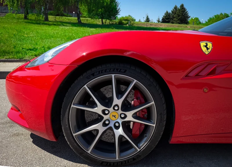 Ferrari California T F1 Edition БЕЗЛИХВЕН ЛИЗИНГ, снимка 5 - Автомобили и джипове - 50200668