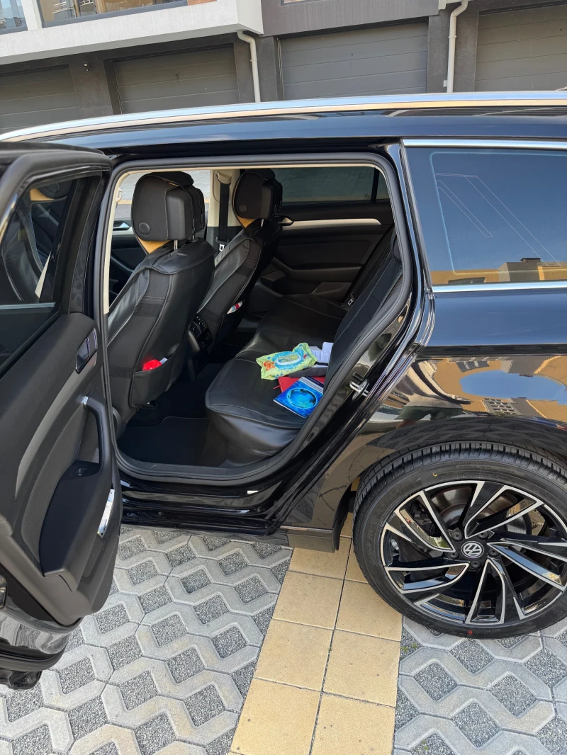 VW Passat, снимка 5 - Автомобили и джипове - 52540829