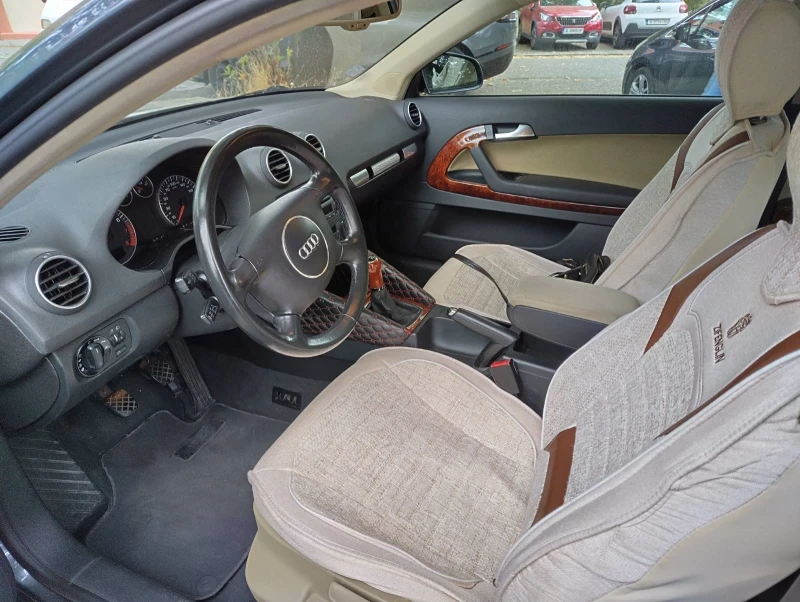 Audi A3 2.0 FSI, снимка 10 - Автомобили и джипове - 52685672