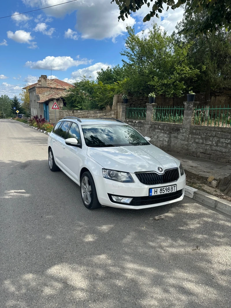 Skoda Octavia 4x4 DSG, снимка 2 - Автомобили и джипове - 52203883