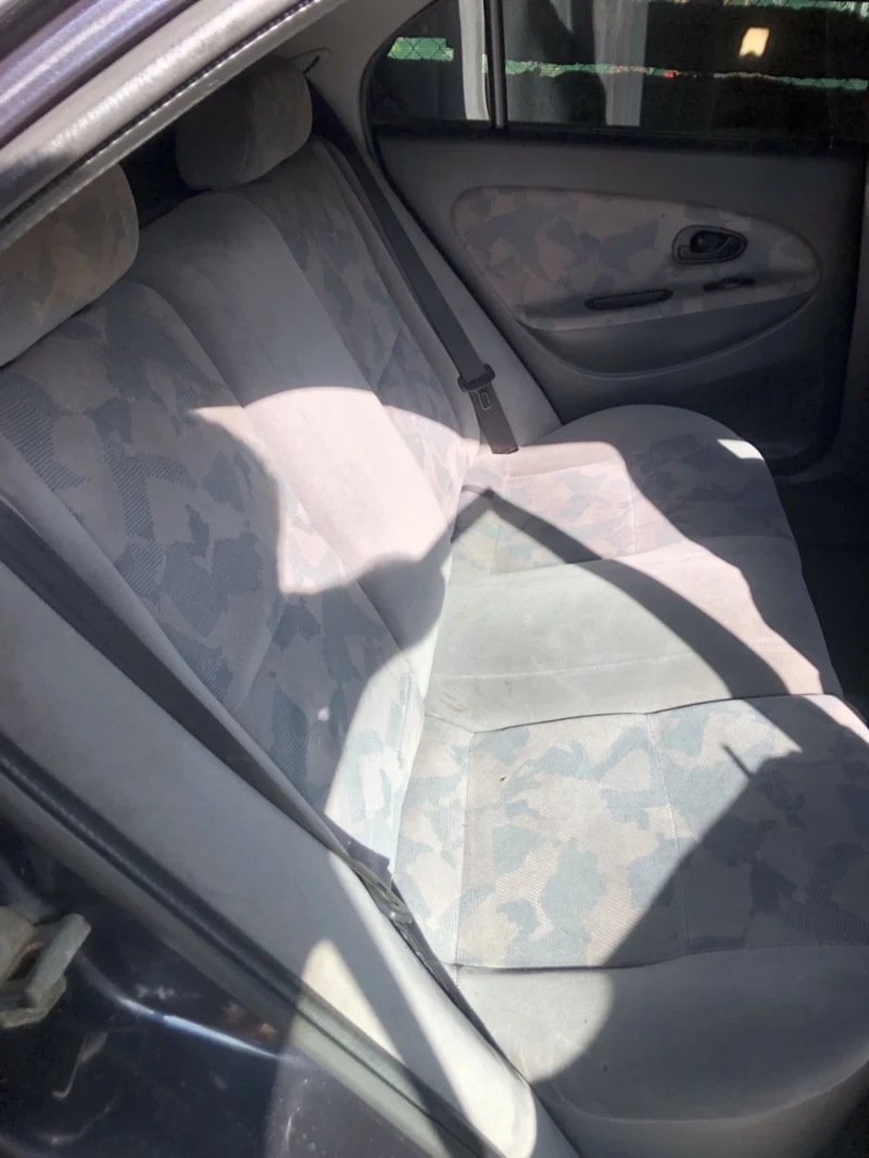 Mitsubishi Carisma 1800cc, снимка 6 - Автомобили и джипове - 52593402