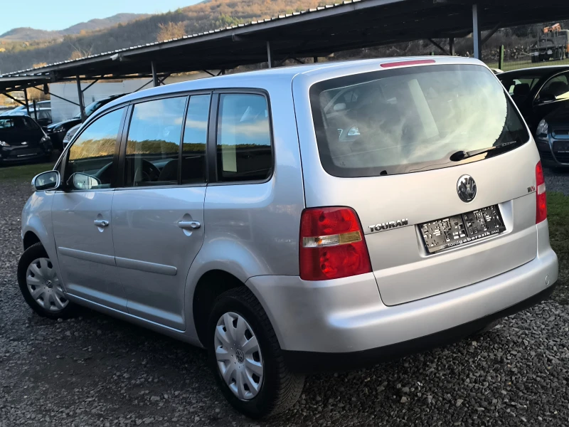 VW Touran -1.9TDI-105кс-6 скорости-КЛИМАТИК-, снимка 5 - Автомобили и джипове - 52830478