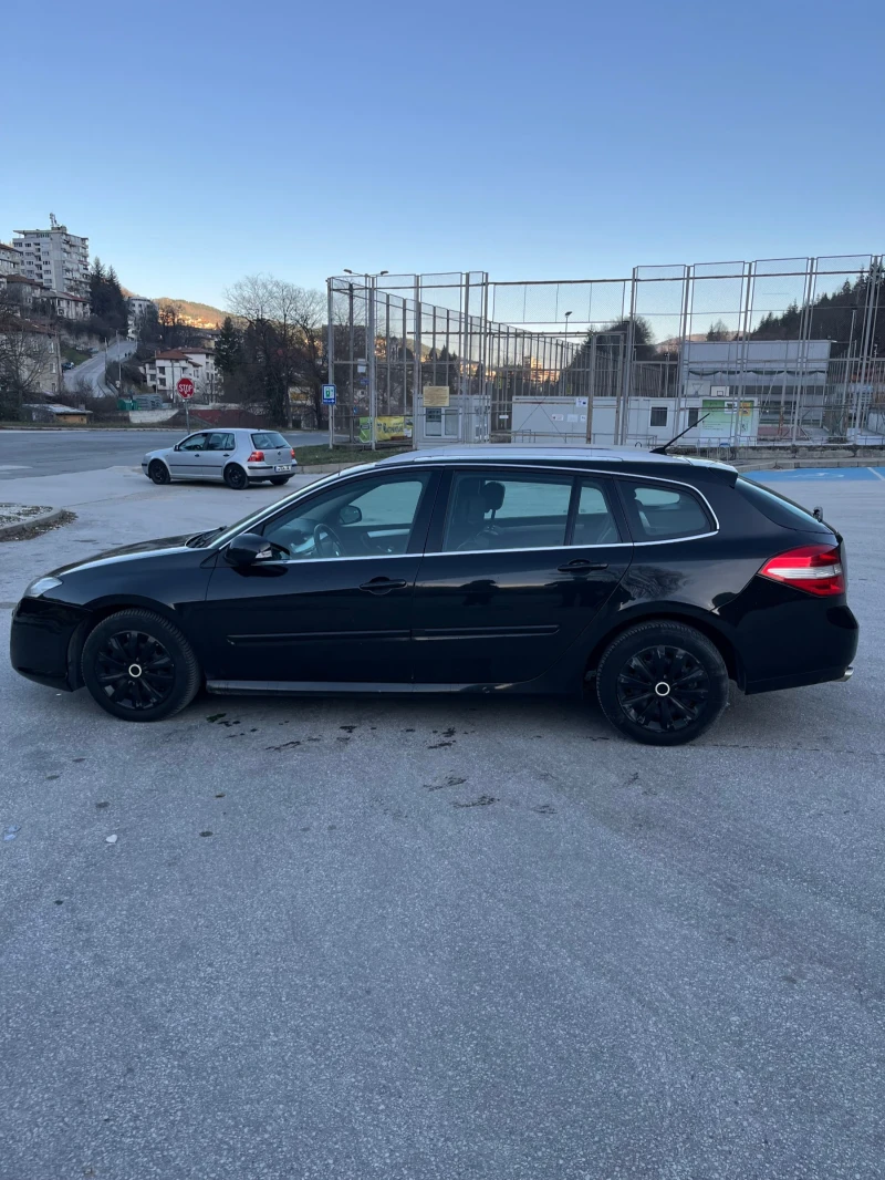 Renault Laguna 2.0 DCI 131, снимка 4 - Автомобили и джипове - 52938561
