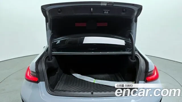 BMW 340 M340i| 360| Harmon-Cardon| Лизинг-650Евро/м, снимка 9 - Автомобили и джипове - 54454856
