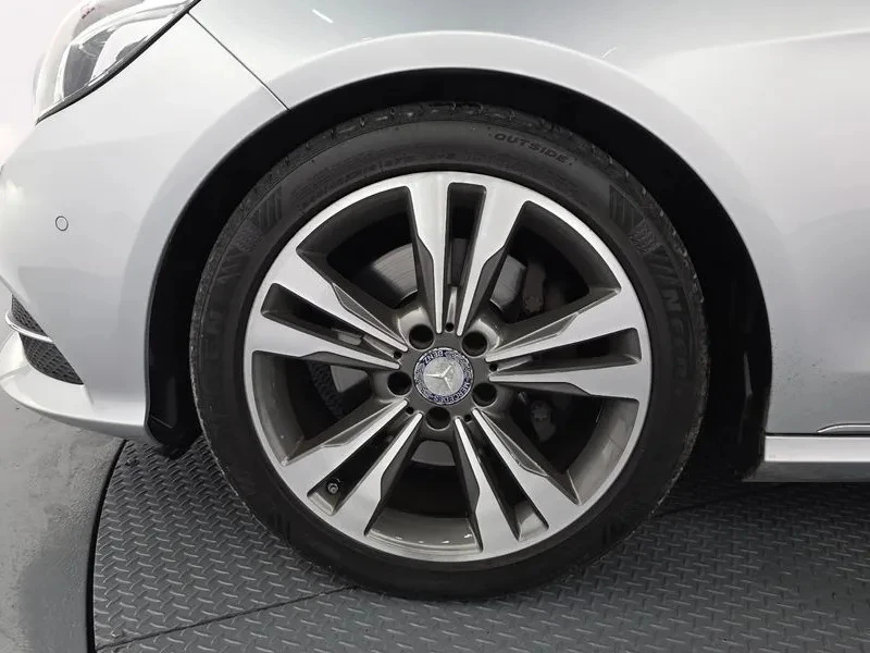 Mercedes-Benz E 300 AVANTGARDE, снимка 5 - Автомобили и джипове - 55445002