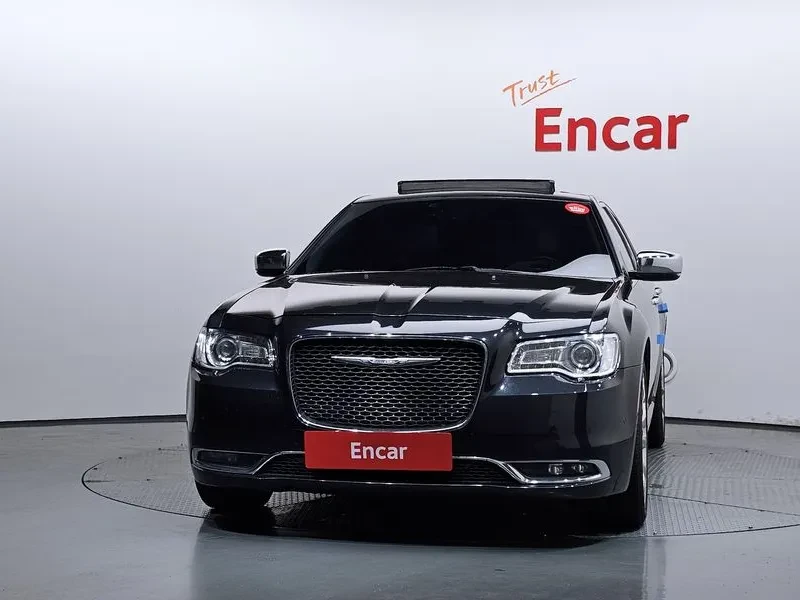 Chrysler 300c 3.6 - САМО 30% АВАНС, снимка 3 - Автомобили и джипове - 55991355