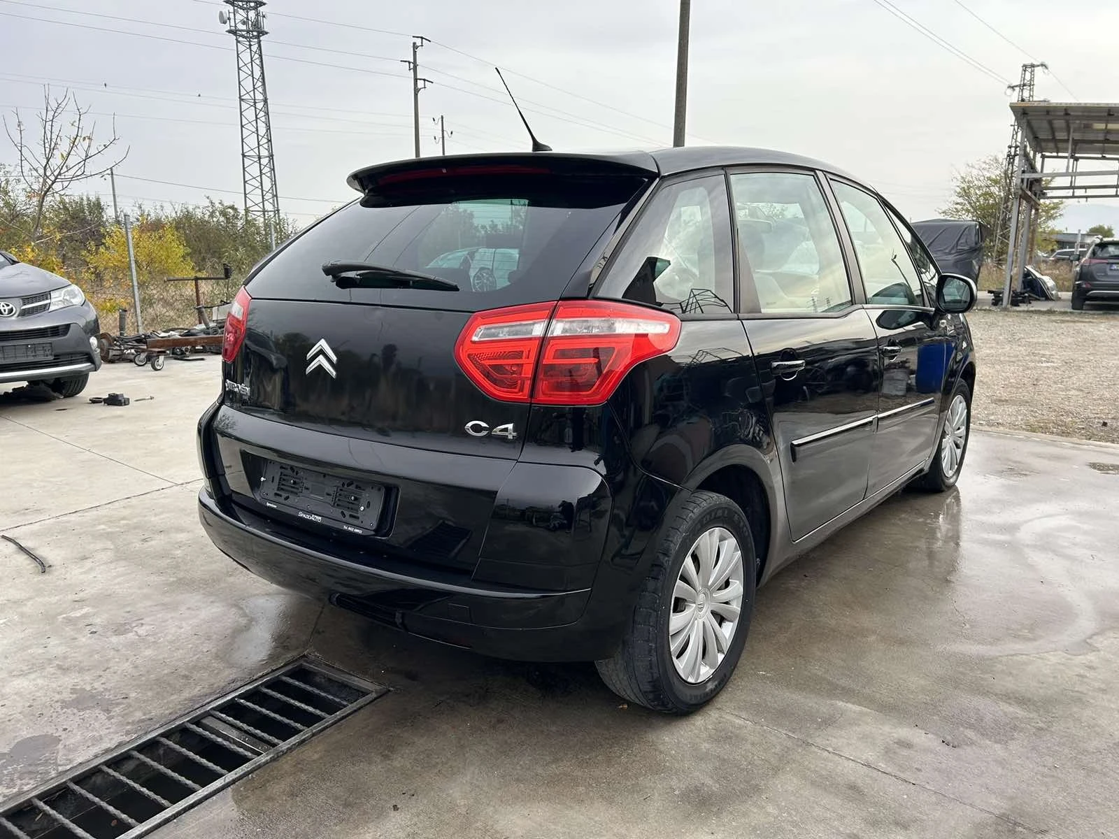 Citroen C4 Picasso 1.6 HDI - изображение 4