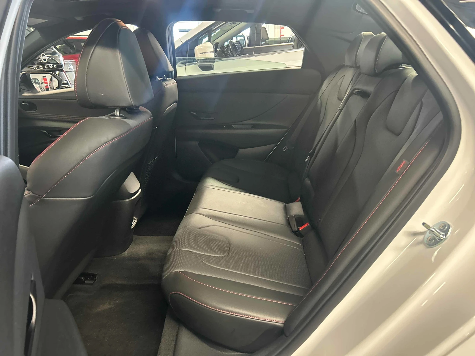 Hyundai Elantra * CARFAX *    | Mobile.bg   11