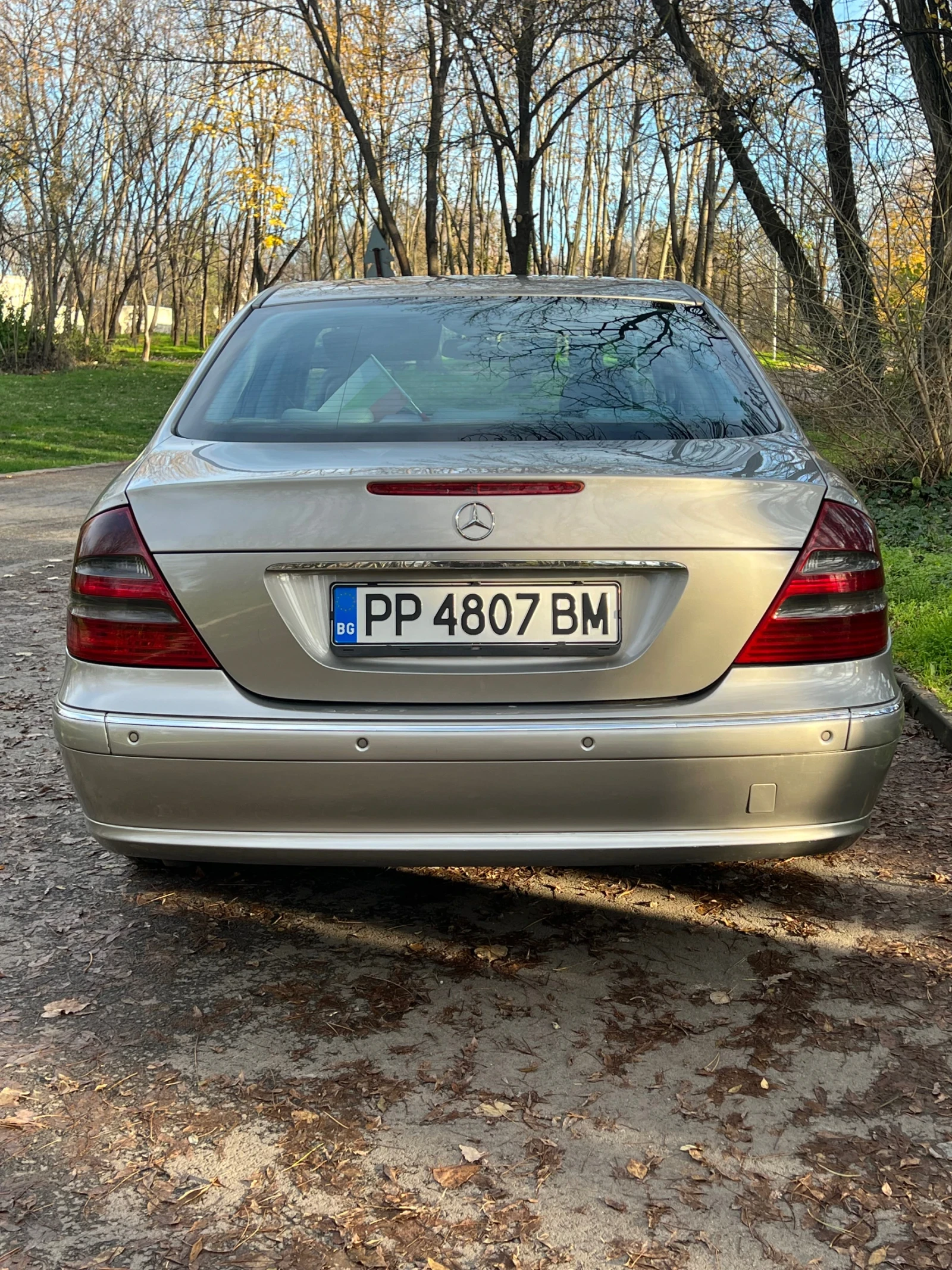 Mercedes-Benz E 220  - изображение 5