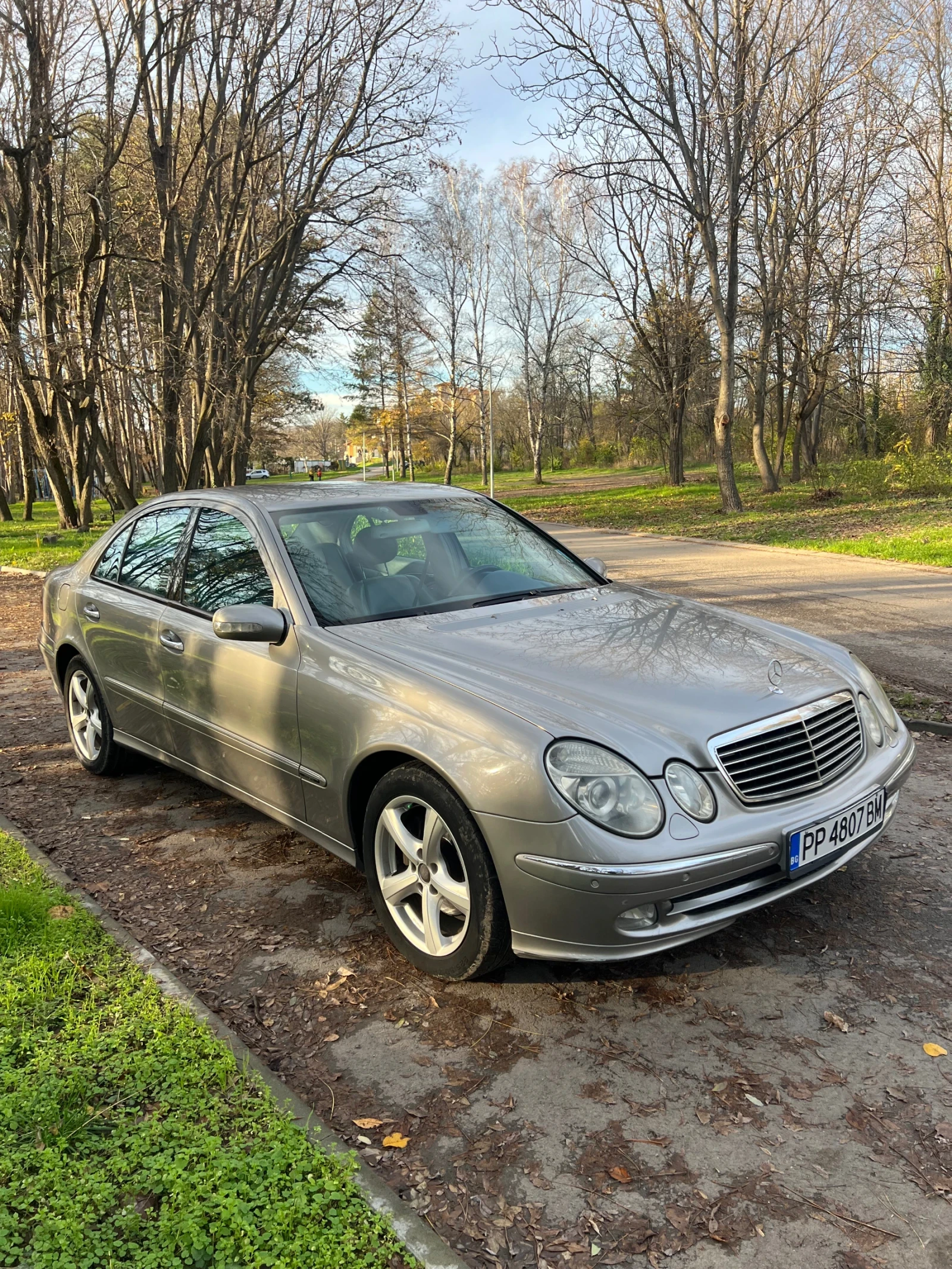 Mercedes-Benz E 220  - изображение 3