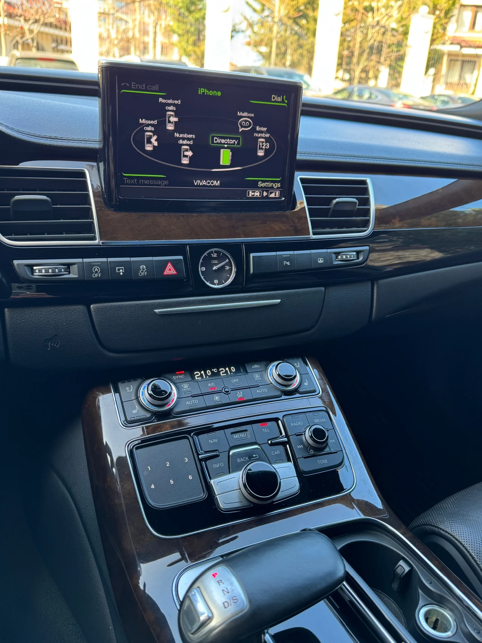 Audi A8 Закупено om Audi Stuttgart, снимка 14 - Автомобили и джипове - 53801183