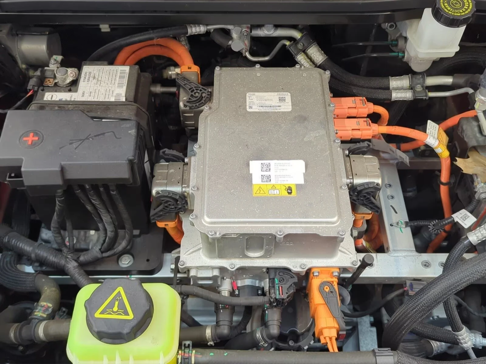 GWM ORA 03 300/PURE/171HP/ACC/360/NAVI/DIGI/CPLAY/KLESS/990g | Mobile.bg � ����������� 14