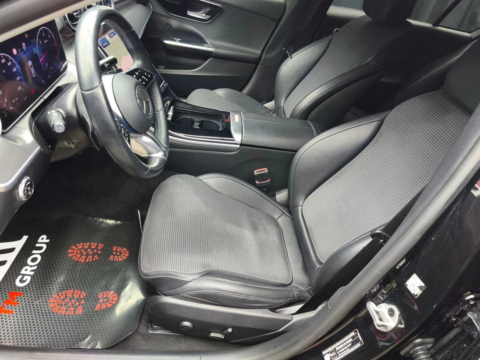 Mercedes-Benz C 220 d Automatic 200k.c Euro6D, снимка 15 - Автомобили и джипове - 54149193