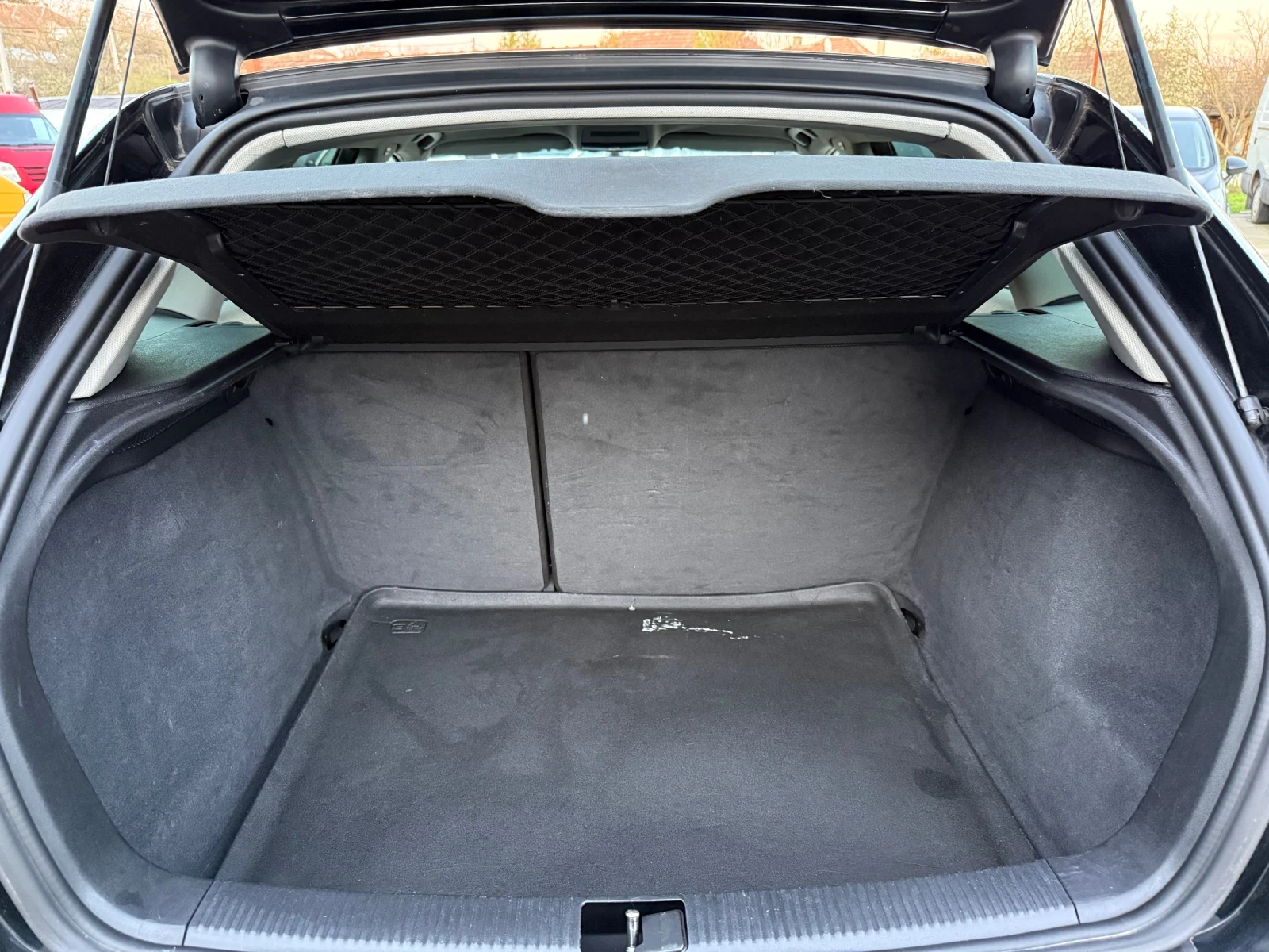 Audi A3 2.0TDI 140К.С. АВТОМАТИК, снимка 13 - Автомобили и джипове - 54213700