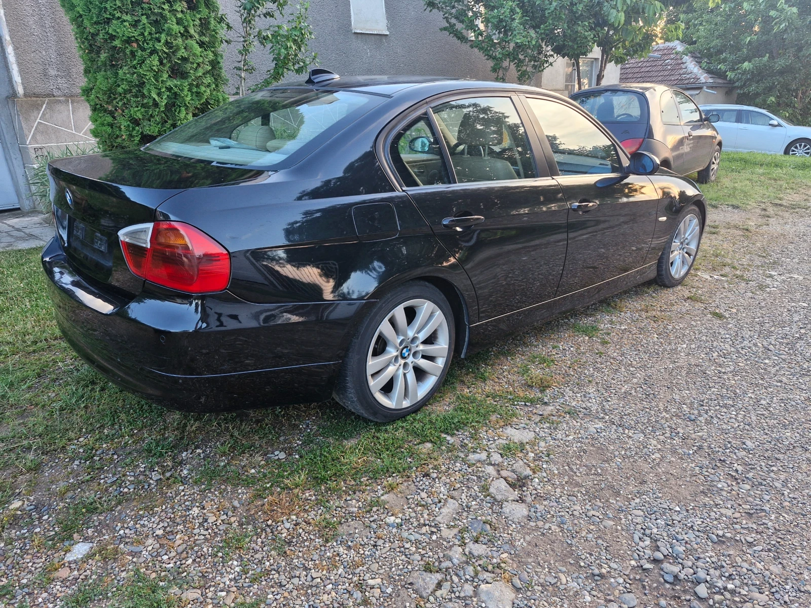 BMW 320 320D, снимка 6 - Автомобили и джипове - 55049125