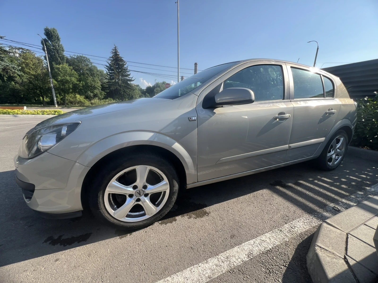 Opel Astra H, снимка 5 - Автомобили и джипове - 55343542