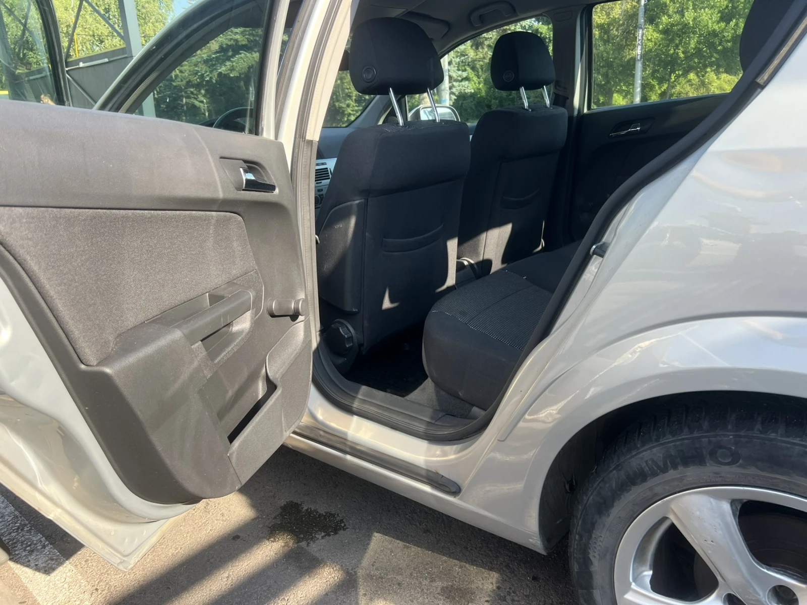 Opel Astra H, снимка 13 - Автомобили и джипове - 55343542