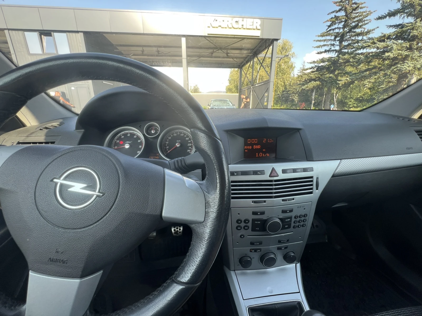 Opel Astra H, снимка 3 - Автомобили и джипове - 55343542