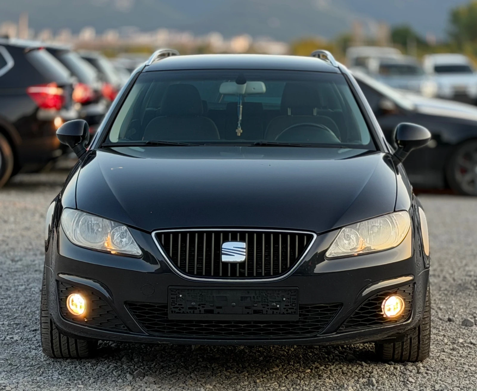 Seat Exeo 2.0TDi 140к.с * Климатроник* , снимка 2 - Автомобили и джипове - 55409036