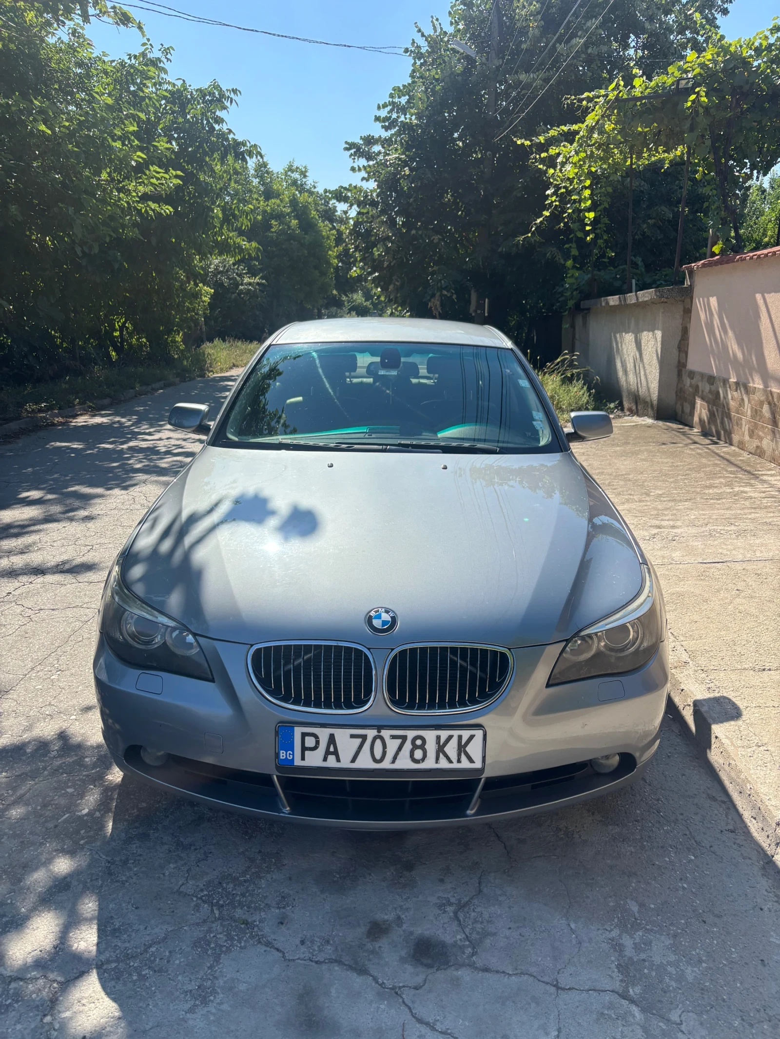 BMW 525